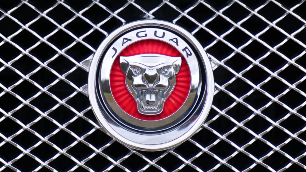 Car logo design by Jaguar